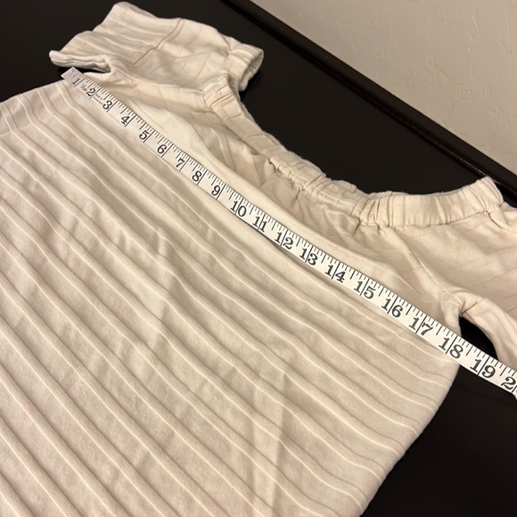Madewell Off the shoulder texture top, cream, sz M, short sleeve, knit - Picture 8 of 13